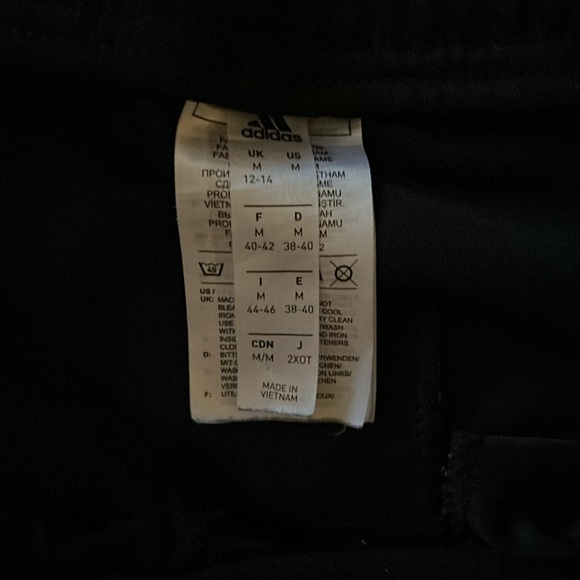 BRAND NEW NIKE joggers womens size medium - Picture 2 of 4